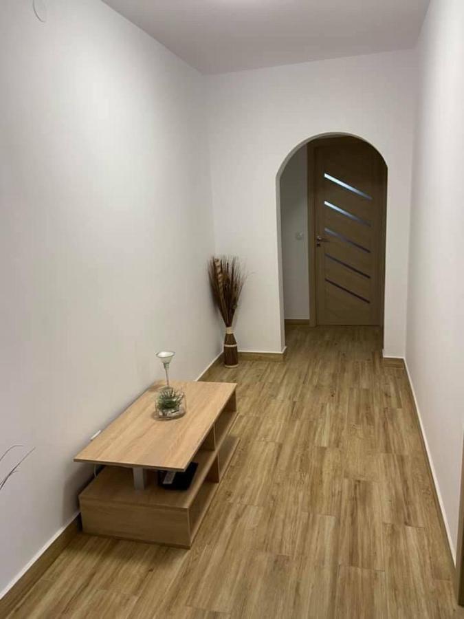 Apartament Diana จูรีลอฟกา ภายนอก รูปภาพ